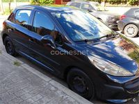 Usado Peugeot 207 90 CV (66 kW) 2007 Negro Berlina