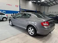 Usado Peugeot 407 110 CV (80 kW) 2009 Gris / plata Berlina