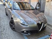 Usado Alfa Romeo Giulietta Super 120 CV (88 kW) 2016 Gris / plata Utilitario