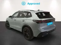 Usado VW Tiguan R-line 150 CV (110 kW) 2025 Plateado SUV