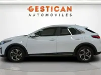 Usado Kia XCeed 120 CV (88 kW) 2023 Blanco SUV