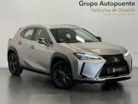 Usado Lexus UX Business Edition 184 CV (135 kW) 2022 Gris / plata SUV