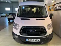 Usado Ford Transit Trend 130 CV (95 kW) 2018 Blanco Familiar
