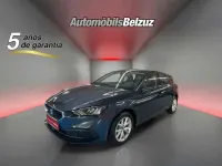 Usado Seat Leon ST Style 110 CV (80 kW) 2024 Gris Familiar