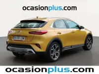 Usado Kia XCeed 140 CV (102 kW) 2020 Amarillo SUV