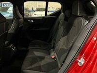 Usado Volvo XC40 Core 2023 Rojo SUV