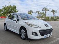 Usado Peugeot 207 70 CV (51 kW) 2012 Blanco Berlina