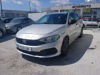 Usado Fiat Tipo 130 CV (95 kW) 2022 Gris / plata Familiar