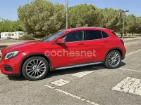 Usado Mercedes GLA200 136 CV (100 kW) 2018 Rojo SUV