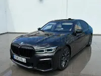 Usado BMW 730 Comfort Edition 265 CV (194 kW) 2018 Gris / plata Berlina