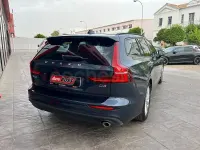 Usado Volvo V60 Momentum 150 CV (110 kW) 2018 Azul Familiar