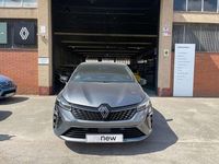 Usado Renault Clio V Techno 91 CV (66 kW) 2024 Gris Utilitario