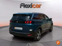 Usado Peugeot 5008 Active 131 CV (96 kW) 2023 Verde SUV