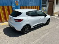 Usado Renault Clio IV Expression 90 CV (66 kW) 2014 Blanco Berlina