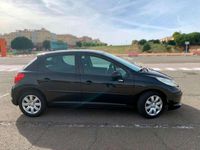 Usado Peugeot 207 70 CV (51 kW) 2008 Negro Utilitario
