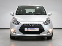 Usado Hyundai ix20 90 CV (66 kW) 2017 Gris plata Utilitario