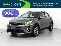 Usado Kia Stonic 120 CV (88 kW) 2023 Verde SUV