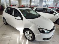Usado VW Golf VII Advance 105 CV (77 kW) 2012 Blanco