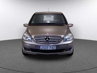 Usado Mercedes B180 109 CV (80 kW) 2008 Blanco Monovolumen