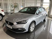 Usado Seat Leon Style 150 CV (110 kW) 2024 Gris / plata Berlina