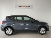 Usado Seat Arona Style 110 CV (80 kW) 2023 Gris SUV