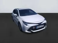 Usado Toyota Corolla Active 121 CV (88 kW) 2021 Blanco Familiar
