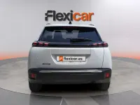 Usado Peugeot 2008 Allure 102 CV (75 kW) 2024 Blanco SUV