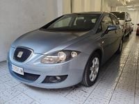 Käytetty Seat Leon Reference 102 HP (75 kW) 2006 Harmaa Viistoperä