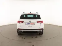 Usado Seat Ateca Style 110 CV (80 kW) 2022 Blanco SUV