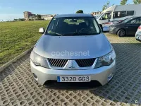 Usado Mitsubishi Outlander Intense 140 CV (102 kW) 2008 Gris / plata SUV