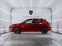 Nuevo Peugeot 208 Allure 101 CV (74 kW) 2025 Rojo Utilitario