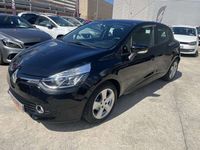 Usado Renault Clio IV Authentique 75 CV (55 kW) 2015 Negro Utilitario