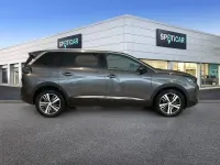 Usado Peugeot 5008 Allure 130 CV (95 kW) 2022 Gris SUV