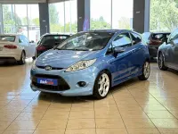 Usado Ford Fiesta Sport 90 CV (66 kW) 2009 Azul Berlina