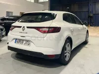 Usado Renault Mégane Bose Edition 110 CV (80 kW) 2016 Blanco Berlina