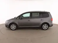 Usado VW Touran Advance 140 CV (102 kW) 2015 Gris Monovolumen