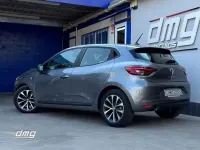 Usado Renault Clio Equilibre 91 CV (66 kW) 2023 Gris Utilitario