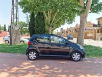 Usado Toyota Aygo 68 CV (50 kW) 2007 Negro Utilitario