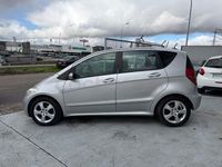 Usado Mercedes A150 Avantgarde 95 CV (69 kW) 2007 Gris / plata Monovolumen