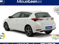 Usado Toyota Auris Hybrid 136 CV (100 kW) 2018 Blanco Utilitario