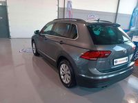 Usado VW Tiguan Advance 150 CV (110 kW) 2018 Gris / plata SUV