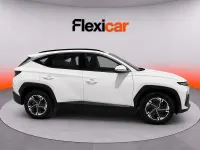 Usado Hyundai Tucson 136 CV (100 kW) 2024 Blanco SUV