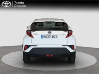 Käytetty Toyota C-HR Active 122 HP (89 kW) 2022 Valkoinen Katumaasturi