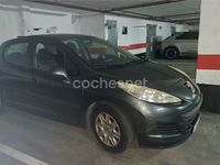 Usado Peugeot 207 75 CV (55 kW) 2009 Gris / plata Berlina