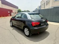 Usado Audi A1 Attraction 86 CV (63 kW) 2012 Negro Utilitario