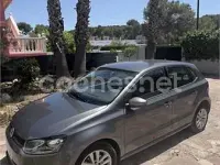 Usado VW Polo 90 CV (66 kW) 2017 Gris / plata Berlina