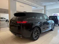 Begagnad Land Rover Range Rover Sport SE 460 HK (338 kW) 2025 Svart SUV