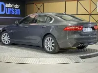 Usado Jaguar XE Pure 182 CV (133 kW) 2016 Gris Berlina