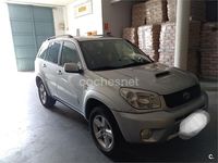 Usado Toyota RAV4 Executive 116 CV (85 kW) 2005 Gris / plata SUV