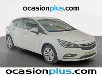 Usado Opel Astra Selective 110 CV (80 kW) 2019 Blanco Berlina